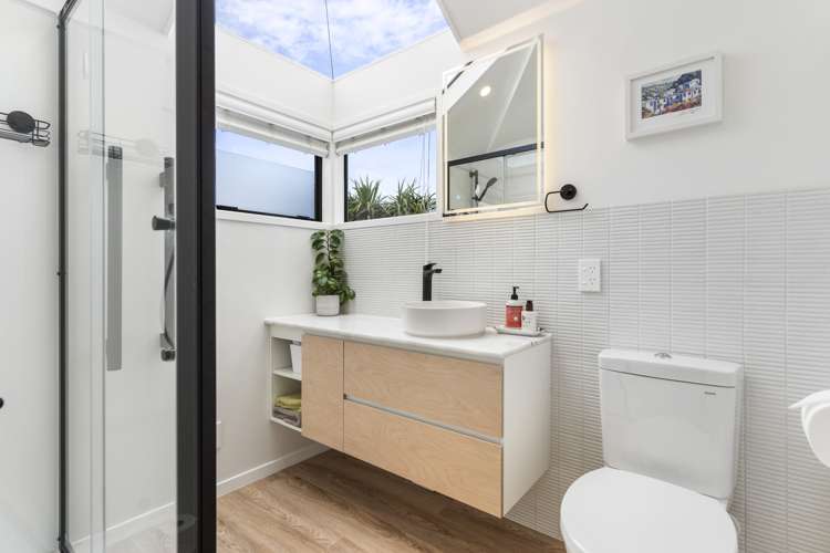 2/178 Onewa Road Birkenhead_18