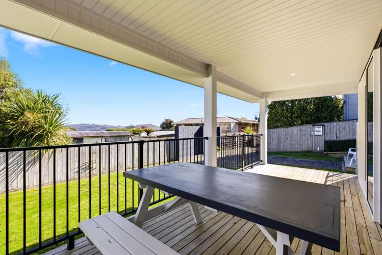 2/19 Awanui Street Hilltop_18