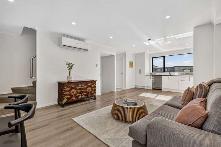 37 Erima Avenue Pt England_9