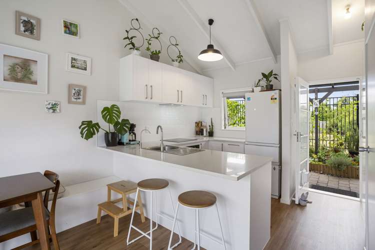 2/27 Heretaunga Avenue Onehunga_5