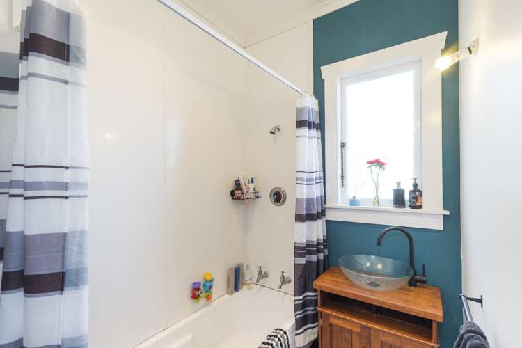 32 Knowles Street Terrace End_10