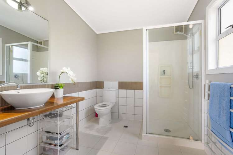 16 Mount Ave Pauanui_21