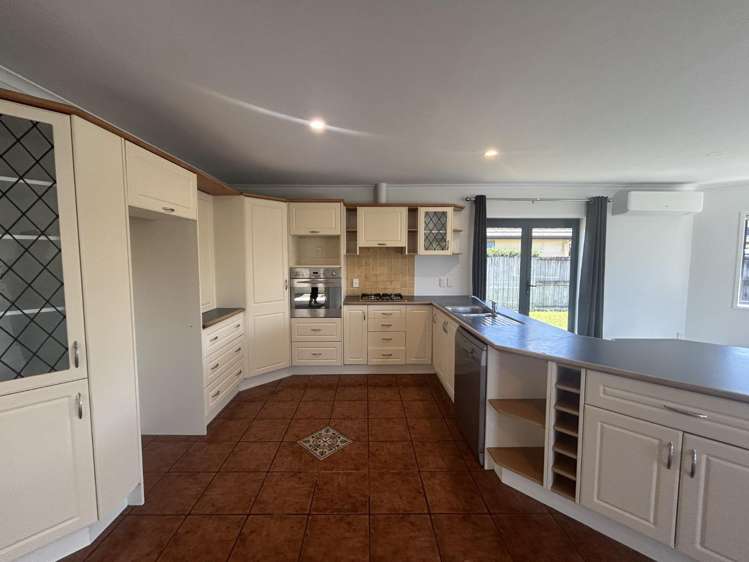 49 Edenpark Drive Rototuna_6