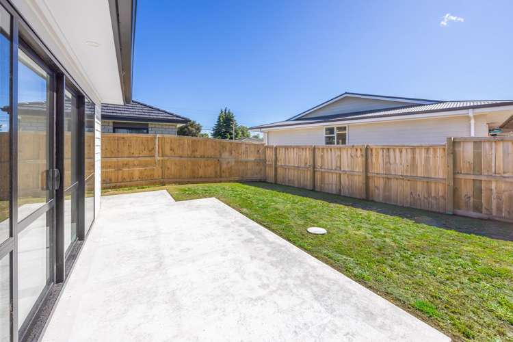 2/9 Glenview Terrace Glenview_18