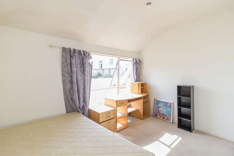 24/20 Thompson Street Mount Cook_7