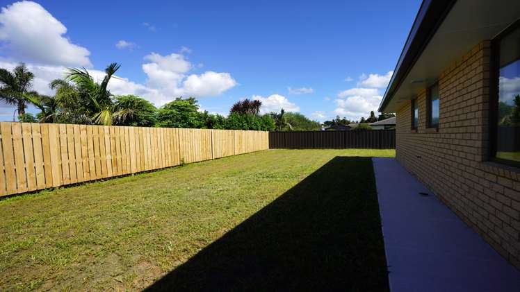 8 Lowburn Avenue Waipu_9