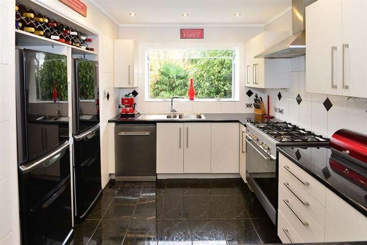 19 Lingham Crescent Torbay_11