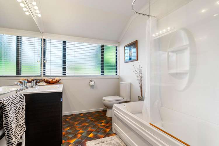 27 Herbert Drive Whangamata_20