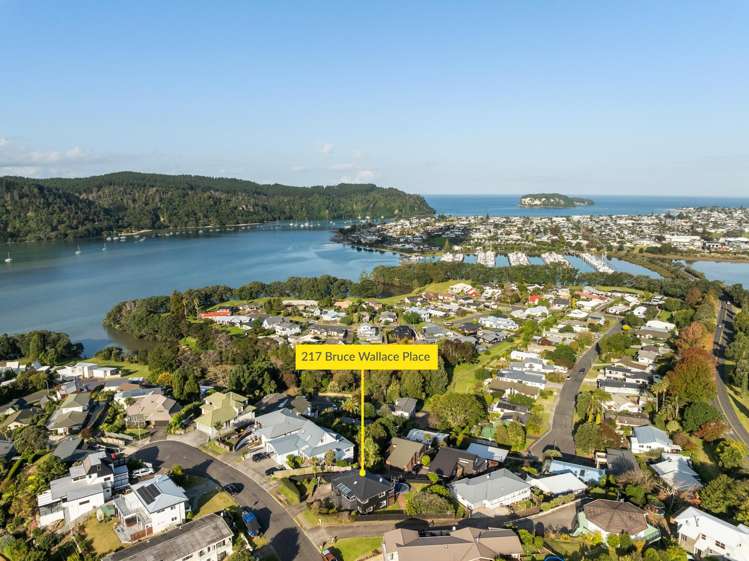 127 Bruce Wallace Place Whangamata_25