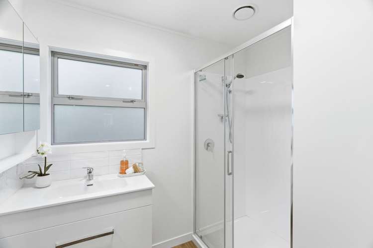 2/28 Wellington Street Linwood_12