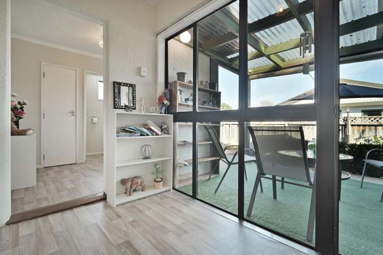 805 Queen Street East Parkvale_12