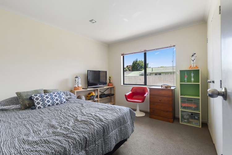 2/69 Maich Road Manurewa_8