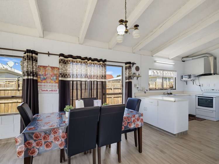 309 Frederick St West Mahora_5