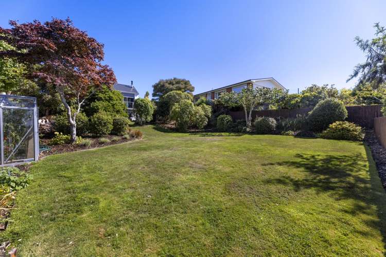 113 Easther Crescent Kew_29