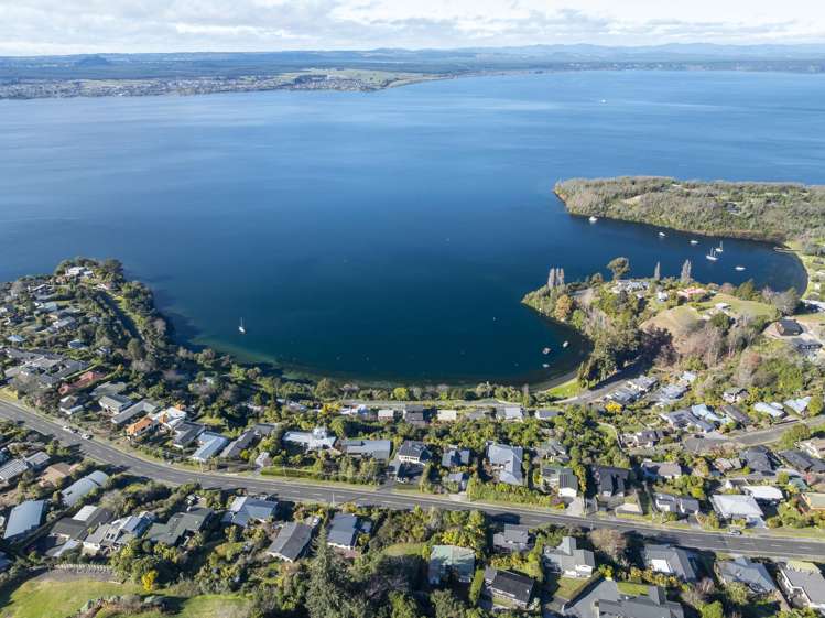 64 Wakeman Road Acacia Bay_9