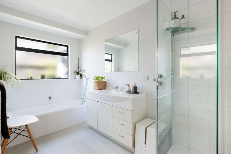 74 Calypso Drive Papamoa_10