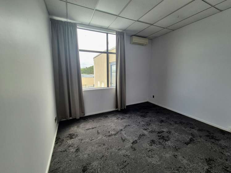 369 West Coast Road Glen Eden_6