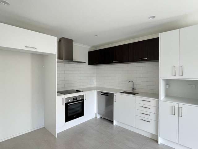 2/492A Richardson Road Mt Roskill_4