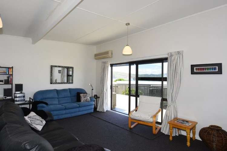 107 Jetty Road Castlepoint_10