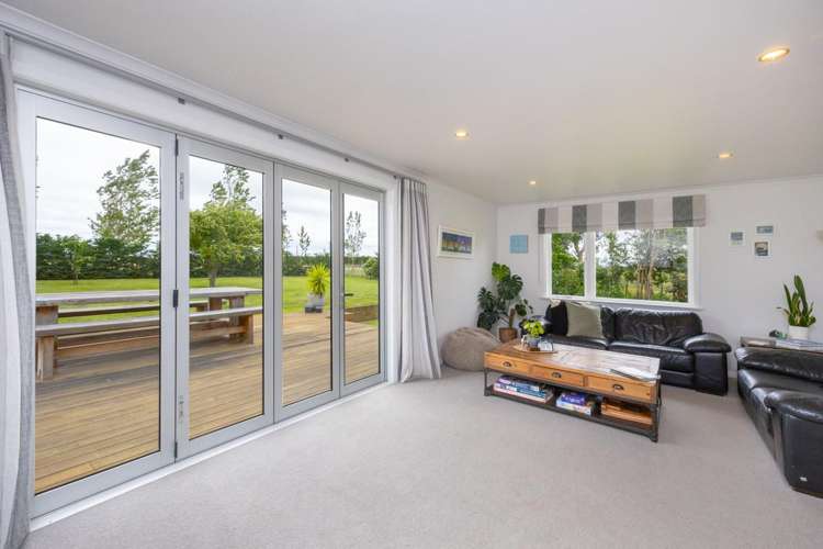 1397 Makino Road Halcombe_7