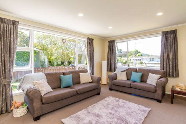 5 Ruapae Grove Trentham_4