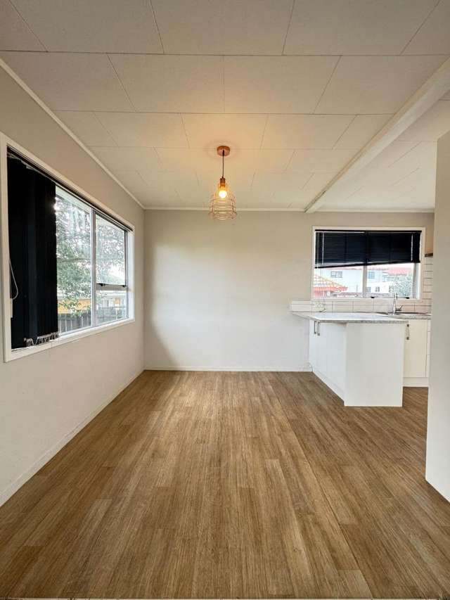 21 Landette Road 10686_2