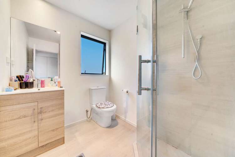 4/15 Rush Place Mangere_1