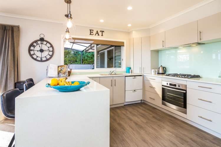 20 Botanical Heights Drive Waipahihi_7