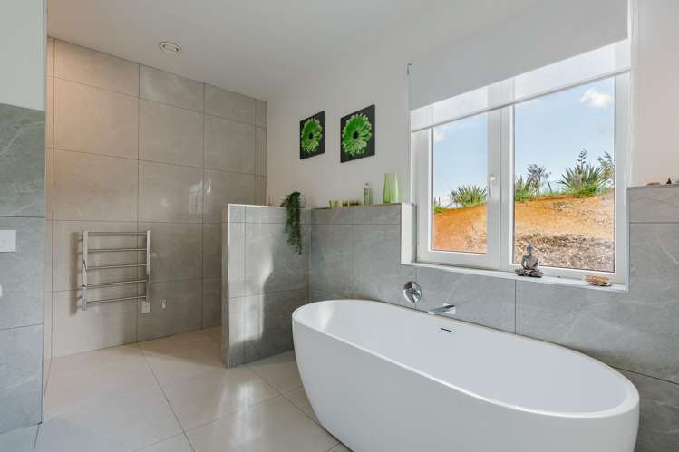 386 Te Tahi Road Puketotara_17