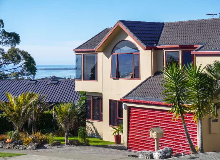 321 Princes Drive Britannia Heights_12