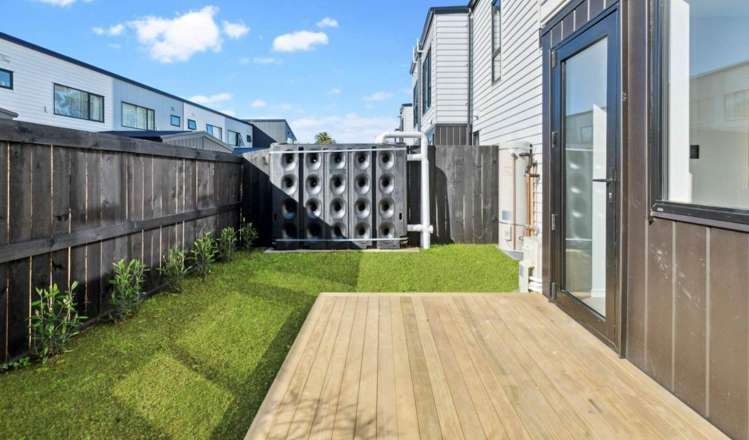 3/12 William Street Mangere East_14