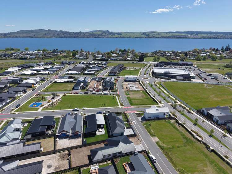 8 Ruku Lane Wharewaka_27