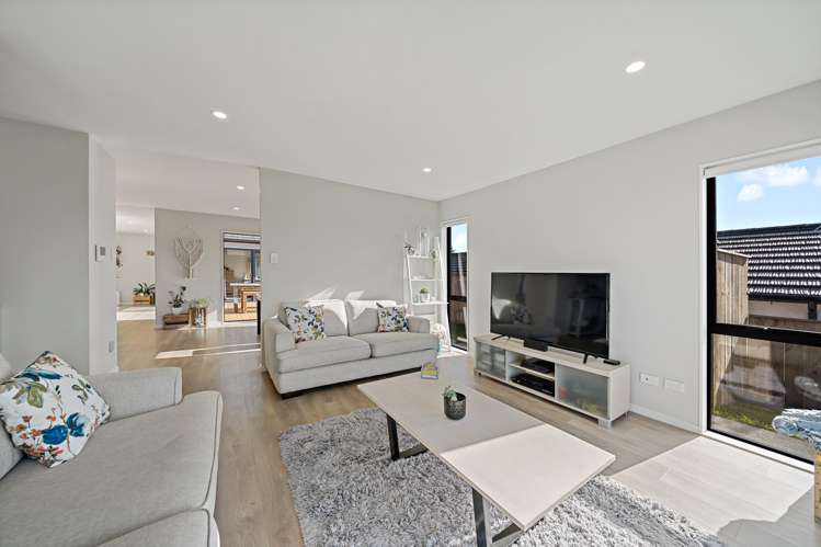 39 Symes Drive Red Beach_16