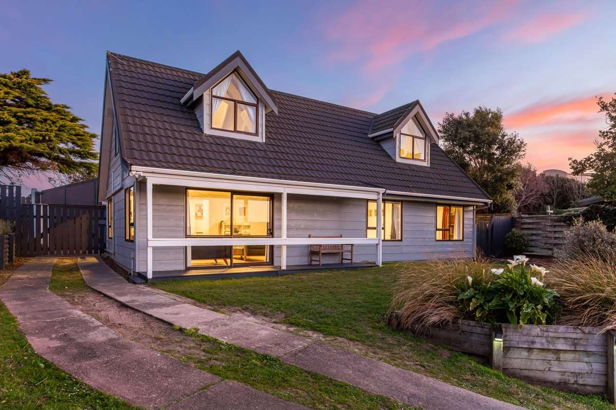 23 James Cook Drive_1