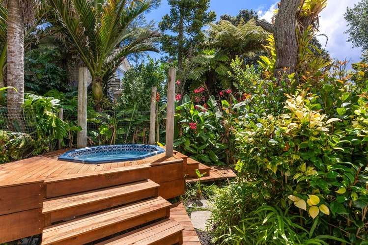 12 Puketitiro Street Glen Eden_13