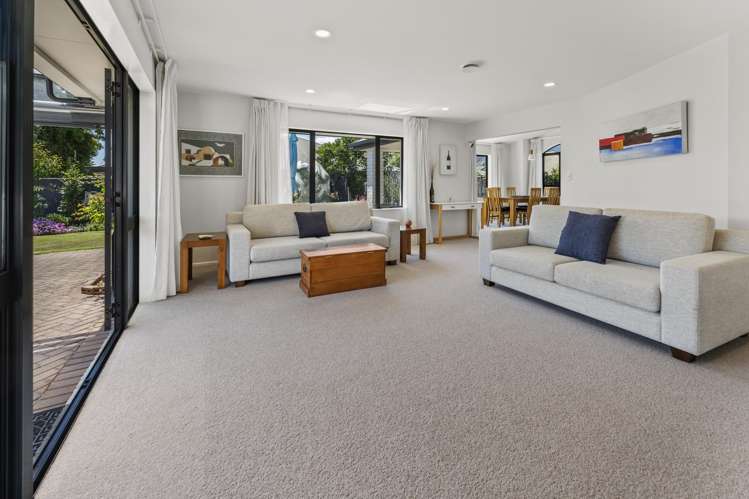 6 Heritage Crescent Richmond_5