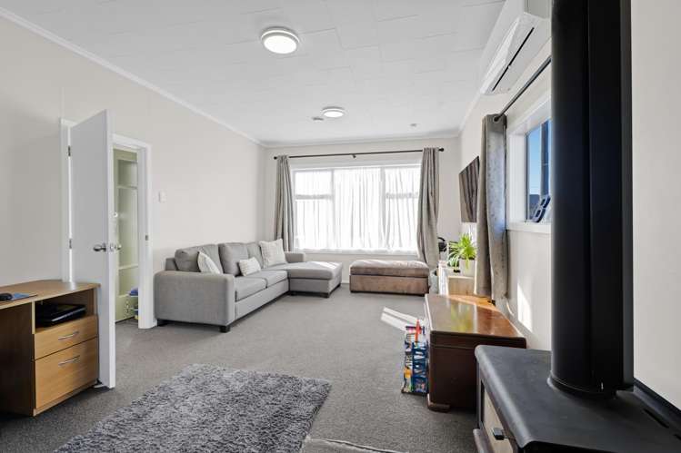10 Mahoe Street Inglewood_9