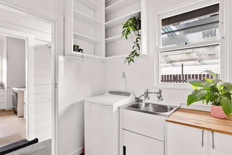 581 Aberdeen Road Te Hapara_16