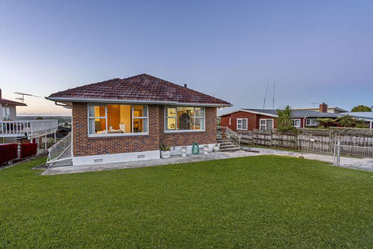 73 Bradbury Road Botany Downs_22