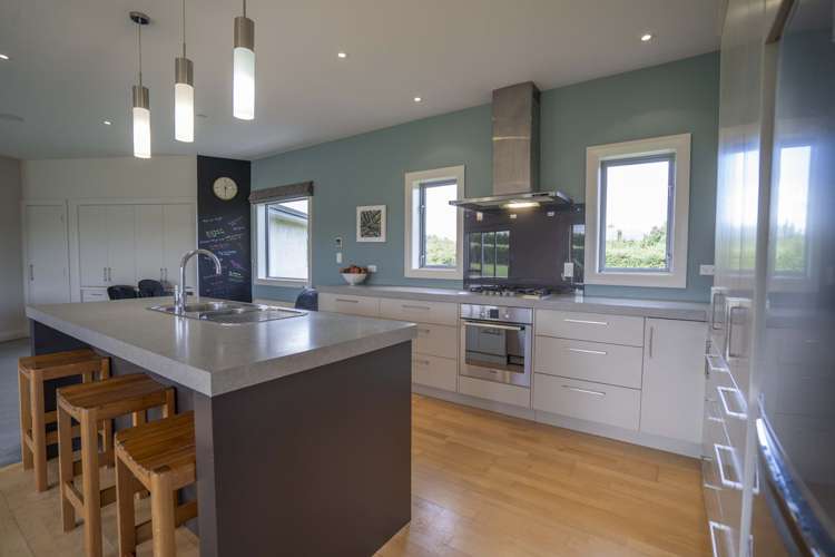 405 Mill Road North Myross Bush_2