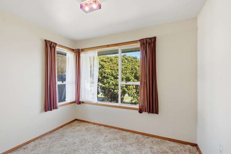 33 Staveley Street Avonhead_16