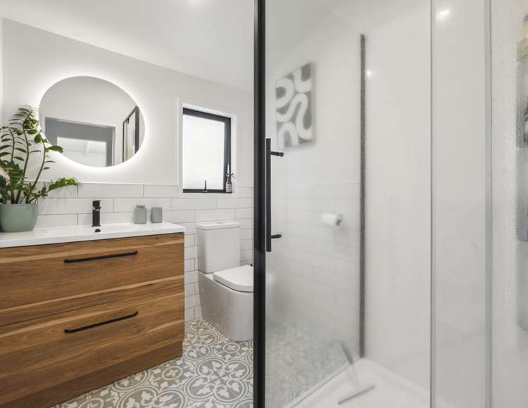 8 French Place Tihiotonga_14