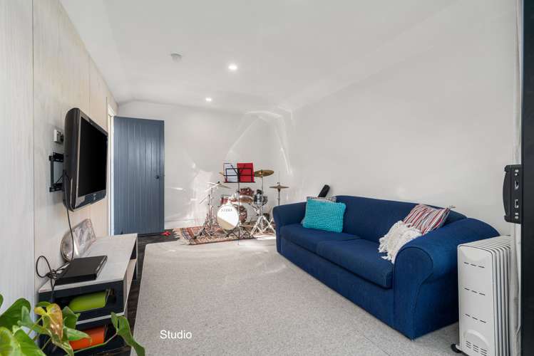 33 Dryden Street Sumner_23