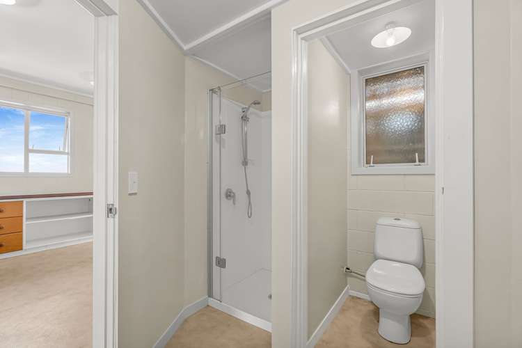 5 Pine Grove Tairua_32