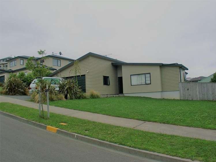 7 Kaweka Close Aotea_0