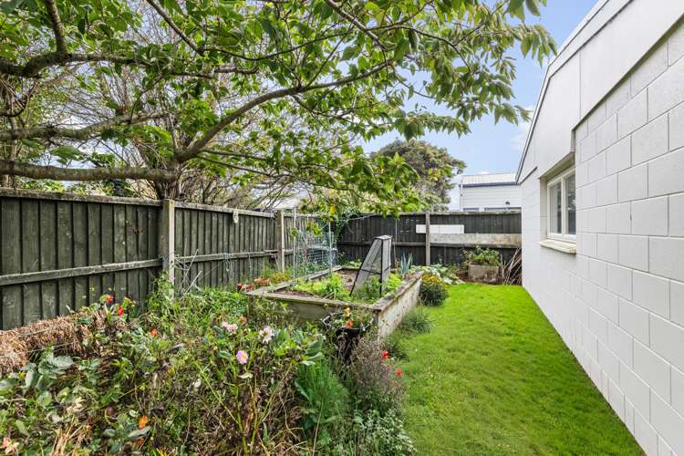 113 Beach Road North New Brighton_17