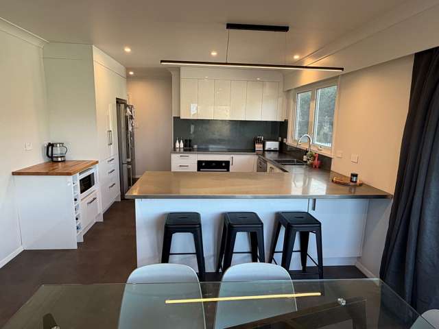 82 Chester Road Tawa_2