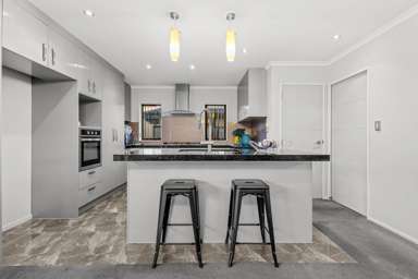 4 Springside Drive_2