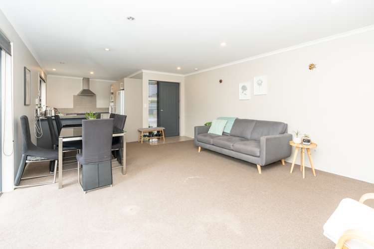 32 Nielsen Gardens Rototuna_7