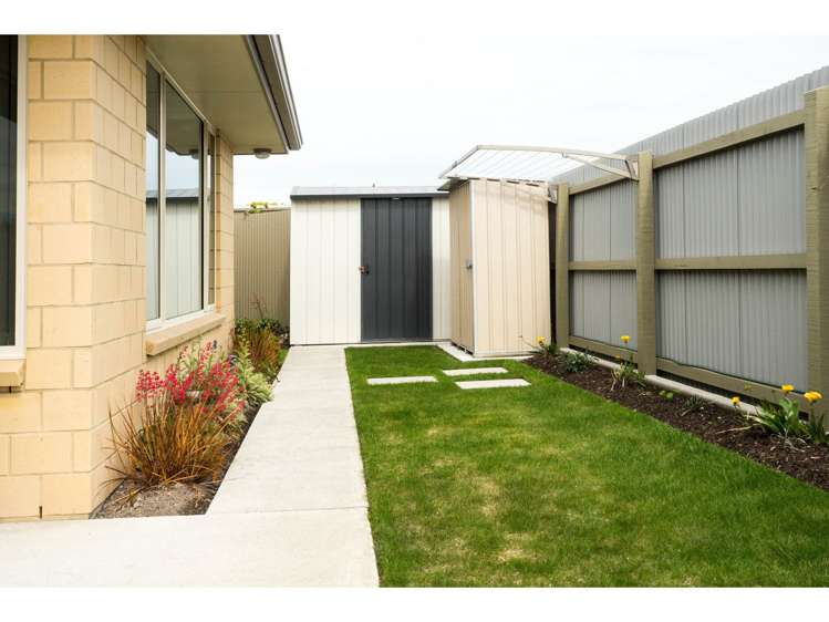 50b Maltby Avenue West End_18